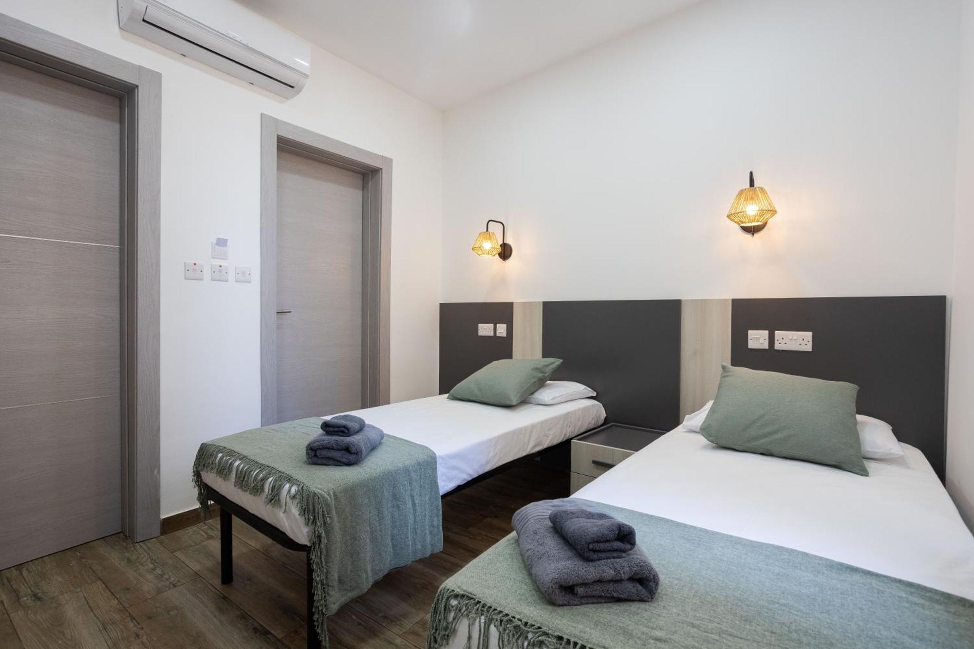 The Maltese Gem Apartment Cospicua Exterior photo